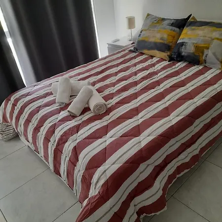 Apartament Lyrioshomes Manantiales *