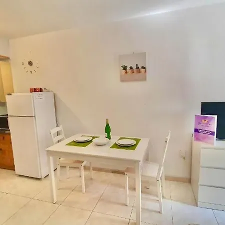 Lyrioshomes Manantiales Apartamento