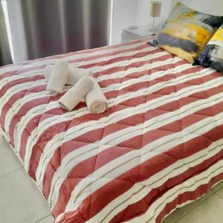 Lyrioshomes Manantiales Apartamento Torremolinos