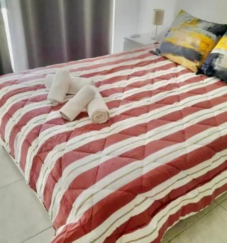 Lyrioshomes Manantiales Apartamento Torremolinos